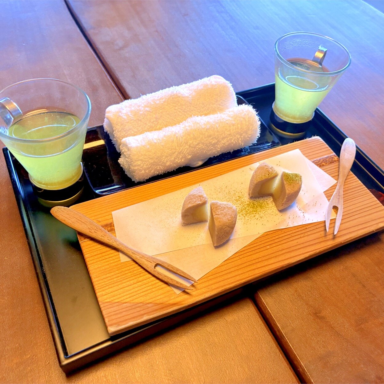 瓦泰小巷风格酒店-官方