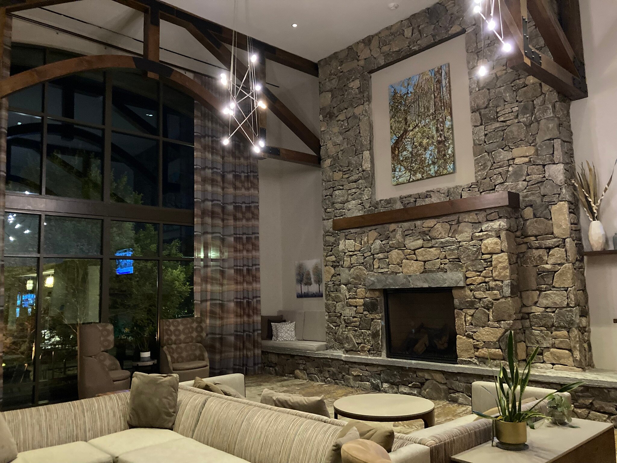 Courtyard by Marriott Pigeon Forge-浴室