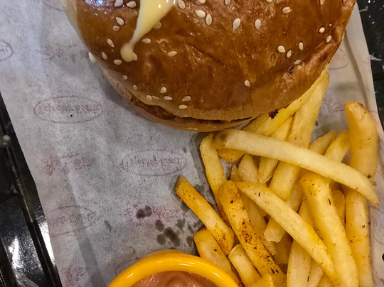 CHİLİ BURGER CAFE&FASTFOOD