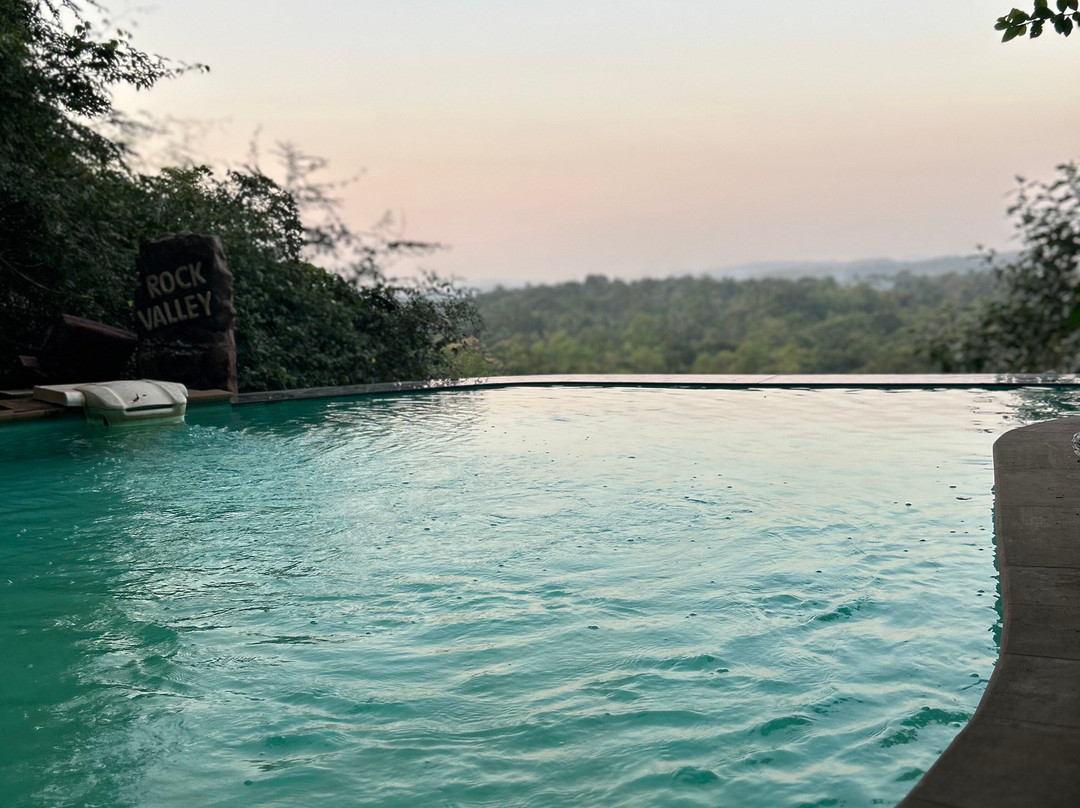 Nature Trails Rock Valley, Goa主图