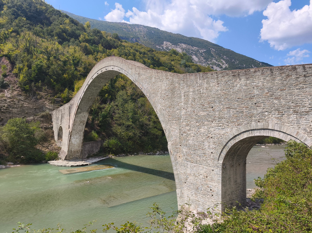 Arta's Bridge-Arta必去景点