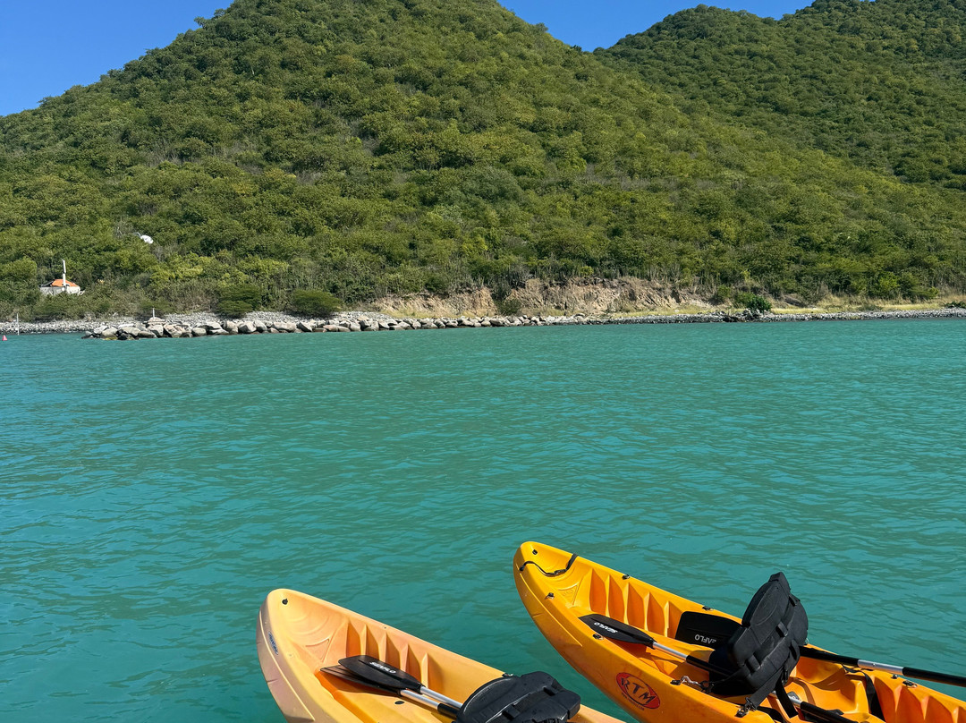 Le Radeau Bleu-Anse Marcel必去景点