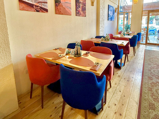 LALA Restaurant and bakery