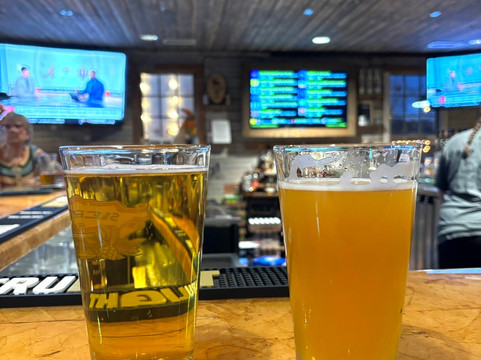 Goat Island Bottle Shop-落基山城必去景点