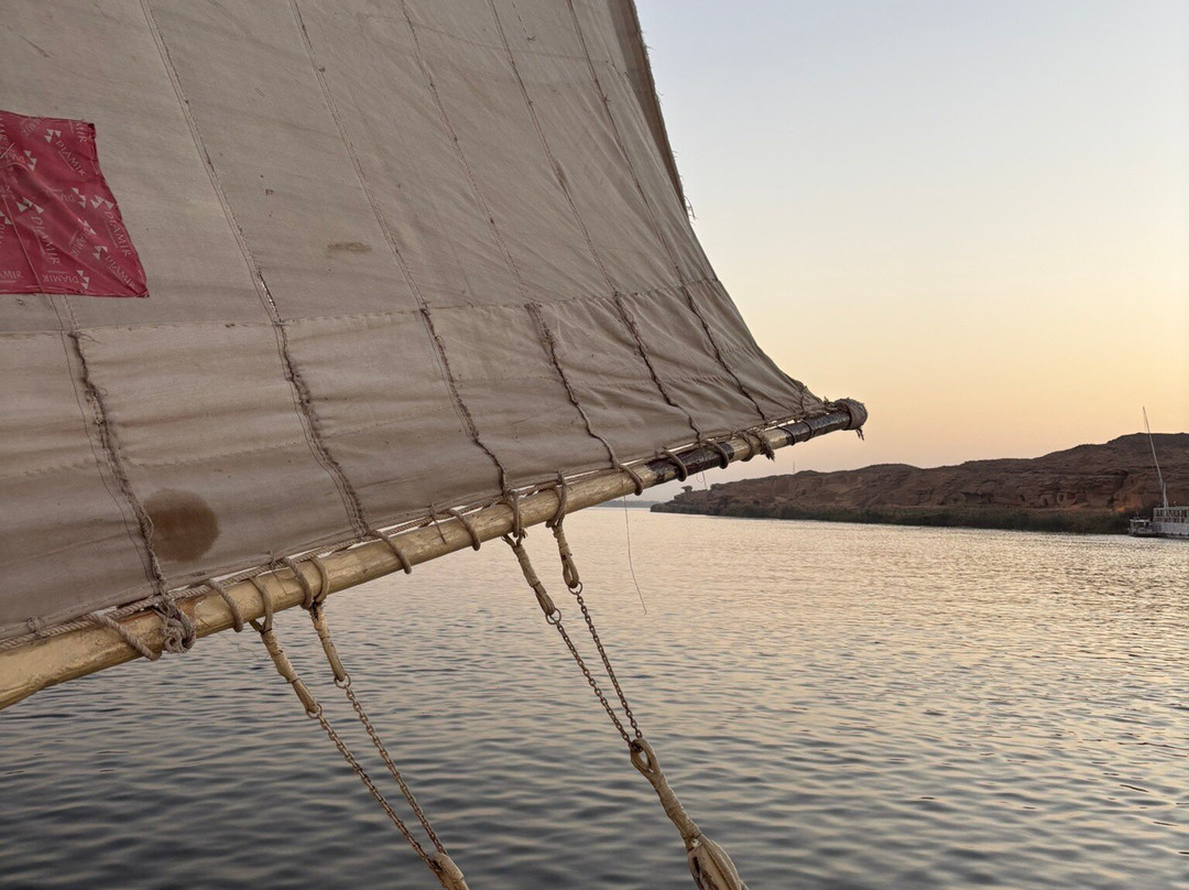 Hamdy Cook Felucca-亚斯文必去景点