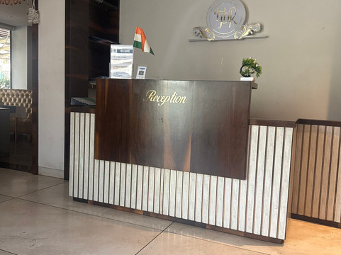 普纳姆住宅酒店