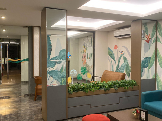 Lun Hotel Manado主图