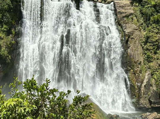 Marakopa Falls-怀托摩洞穴必去景点