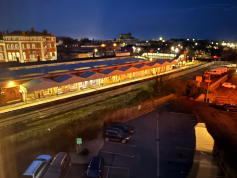 格里姆斯比智选假日酒店主图