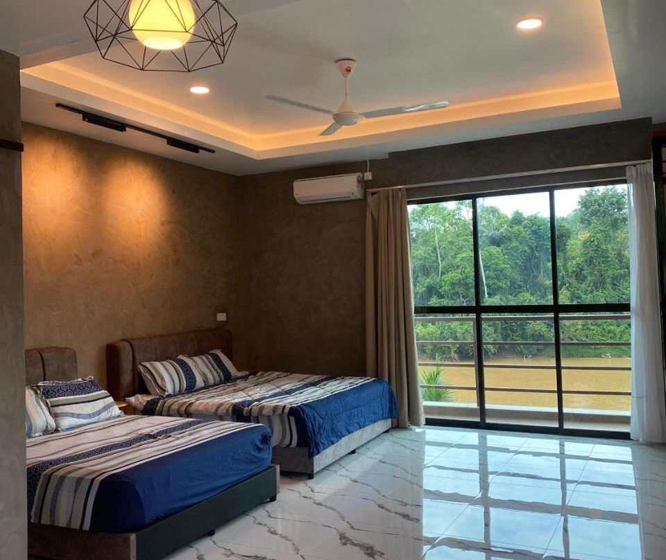 Lipis Riverfront Resort