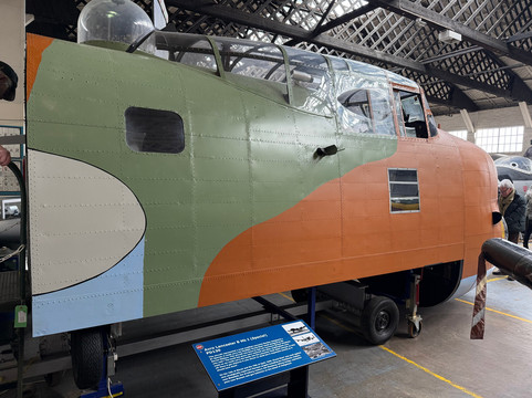 Boscombe Down Aviation Collection-索尔兹伯里必去景点