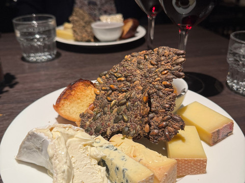 斯康森巴斯塔德酒店主图