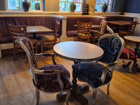 天鹅汽车旅馆主图