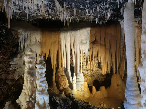 Hoshino Cave-南大东村必去景点