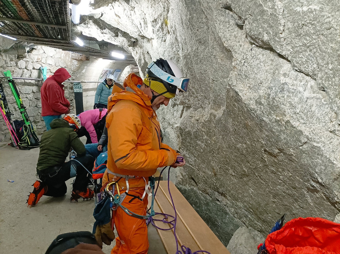Chamonix Vertical-莱苏什必去景点