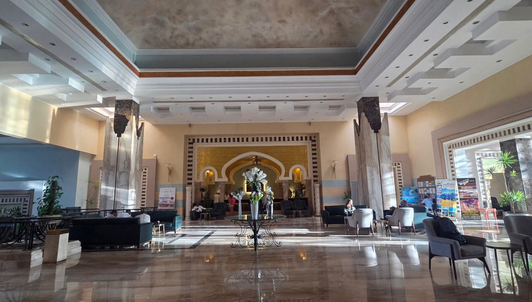 宁静阿尔法海滩酒店-官方