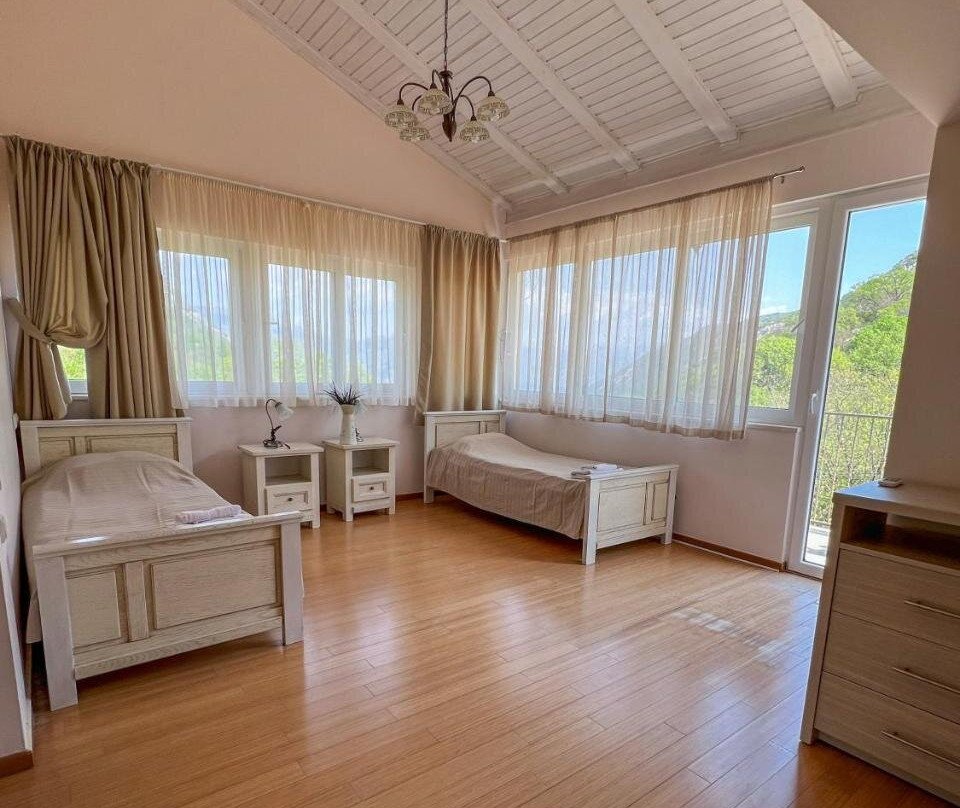 Stone Bridge Guesthouse