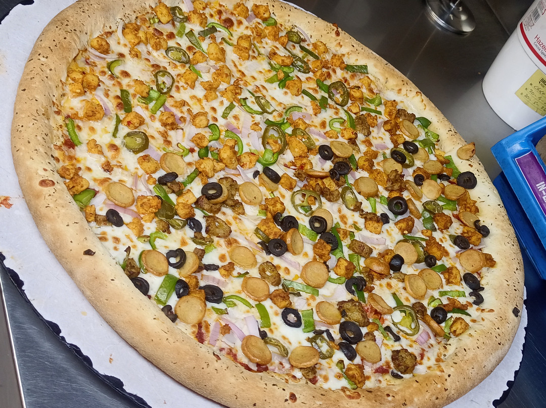 Broadway Pizza - Satellite Town