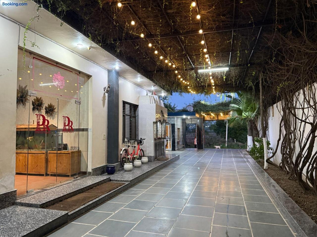 Primrose Hotel