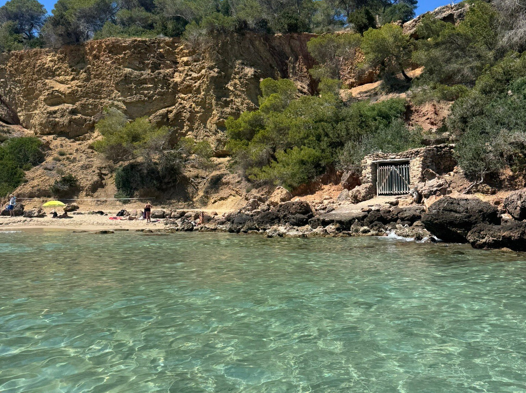 Cala Llenya-伊维萨城区必去景点