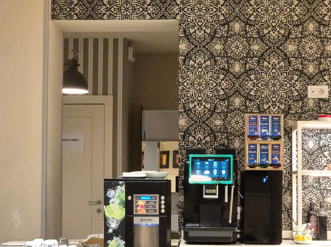 里贾纳赞恩酒店主图