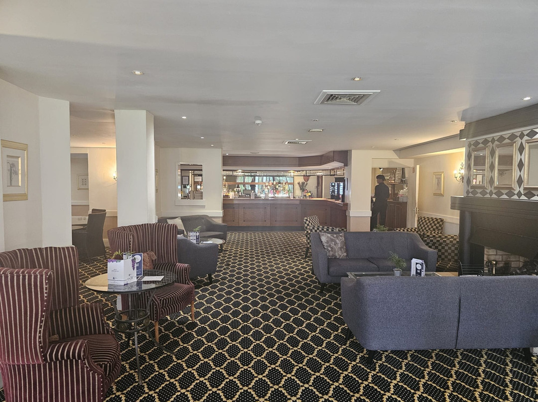 布鲁克莫灵顿班纳斯特里温泉酒店主图