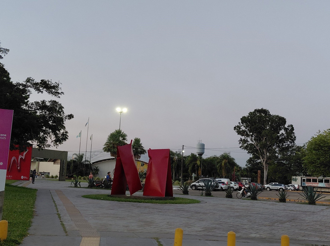 Intercultural 2 de Febrero Park-雷西斯滕西亚必去景点