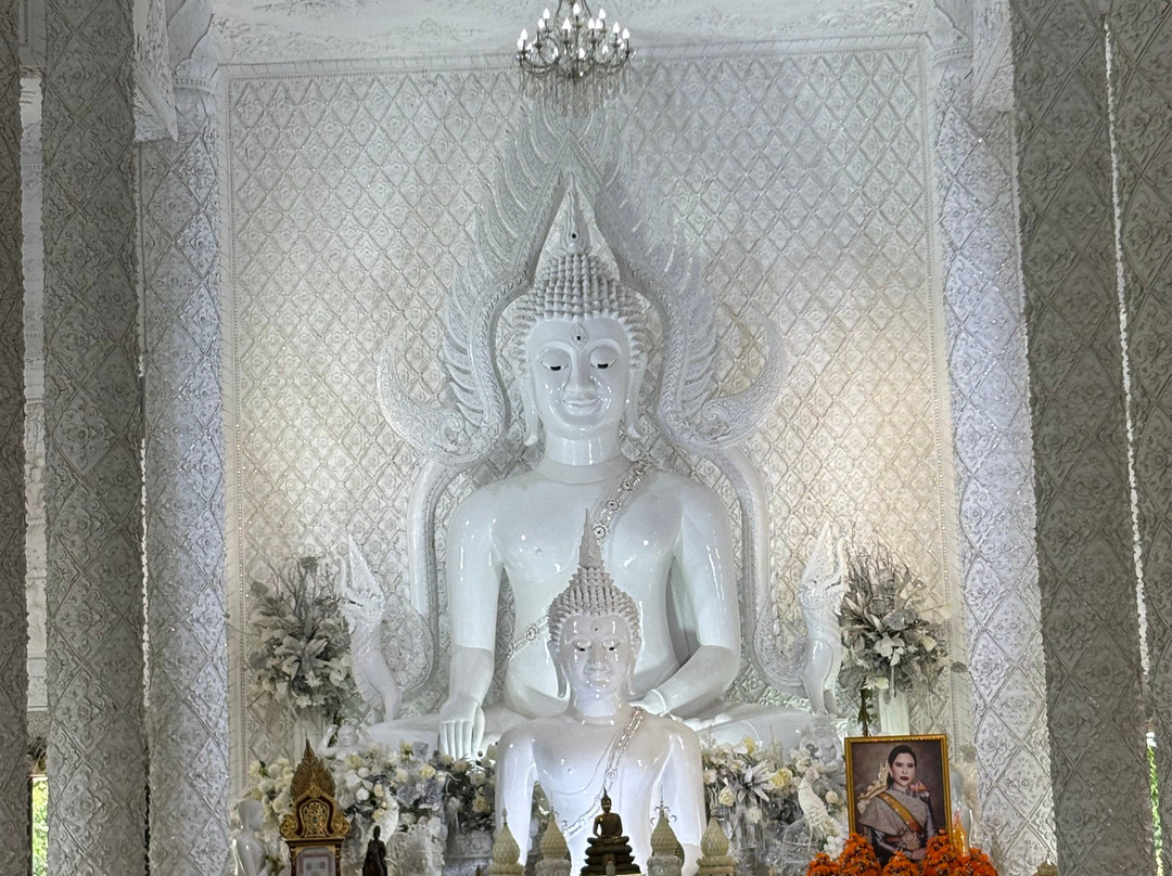Wat Huay Pla Kang-清莱必去景点
