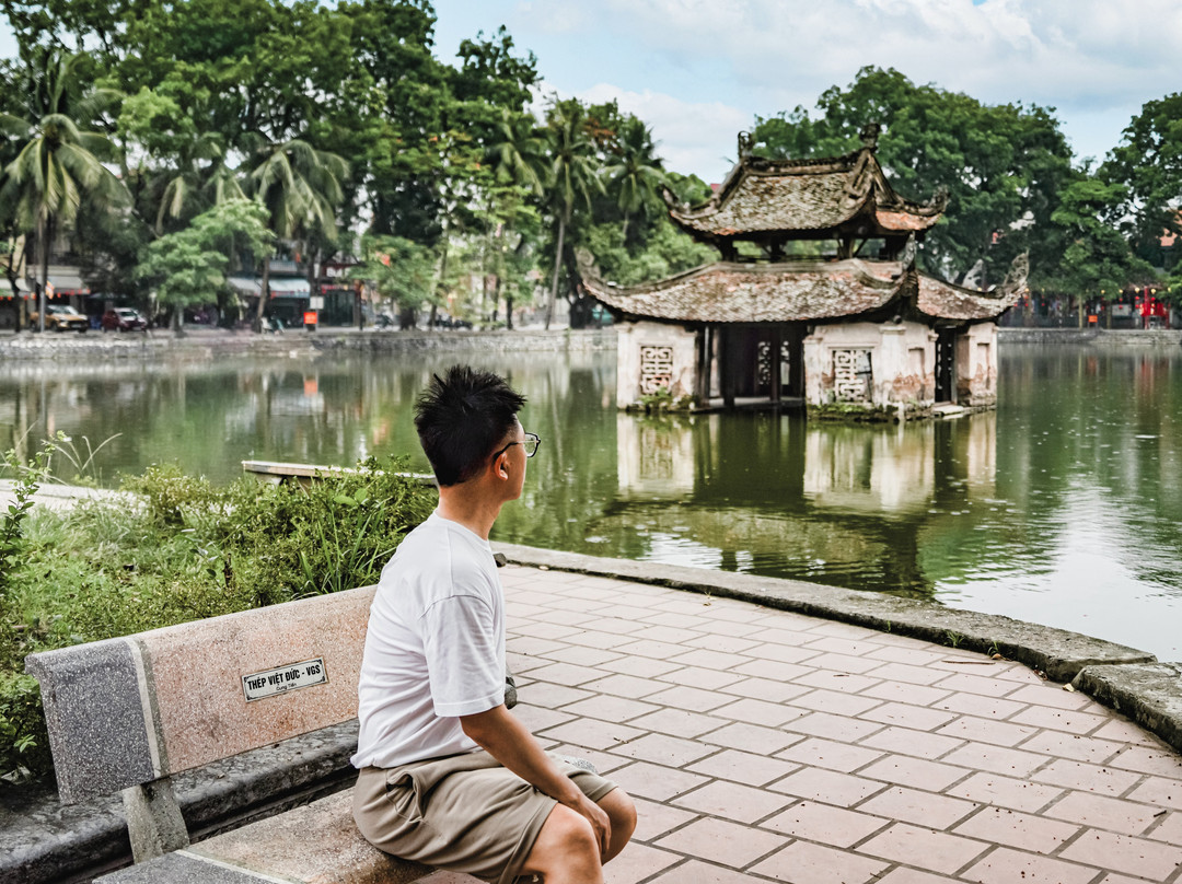Thay Temple-河内必去景点
