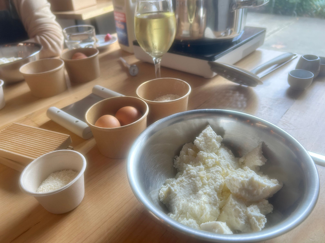 Omnom Cheese Making-悉尼必去景点