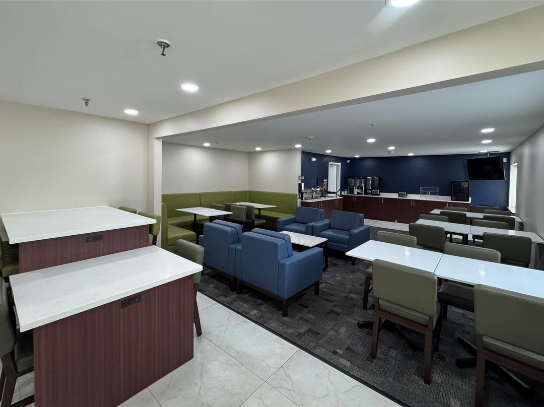 Millbury酒店住宿-La Quinta Inn By Wyndham Auburn Worcester