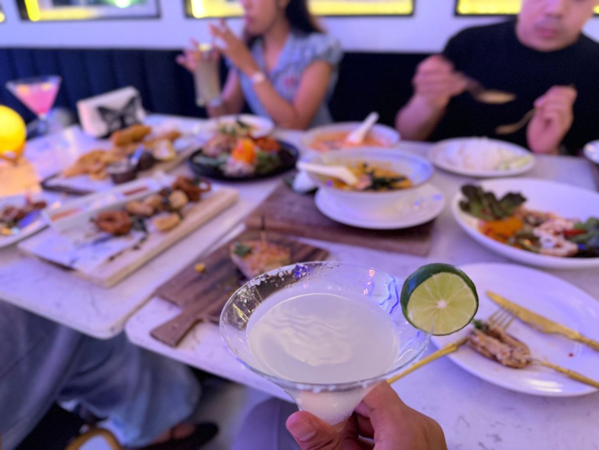 普吉老镇拉特里酒店-旅行者