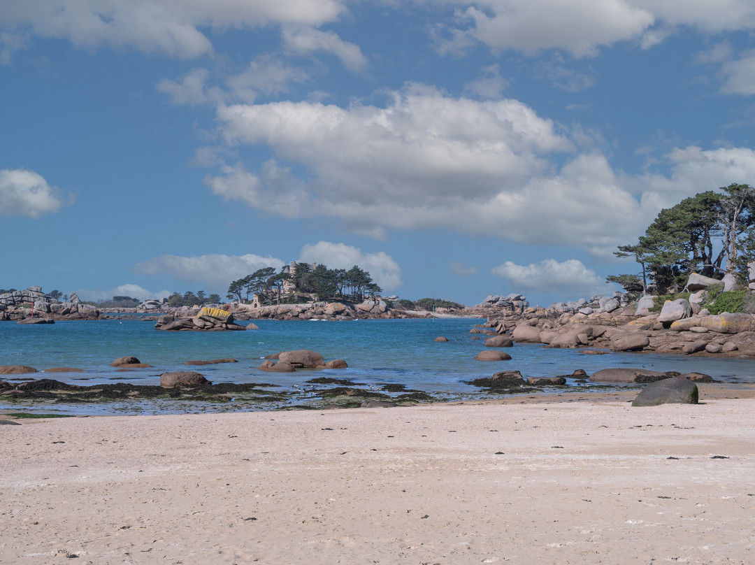 Plage Saint-Guirec-皮若斯必去景点