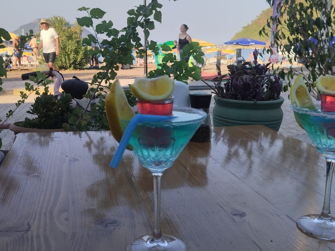 Margarita Beach Bar & Restaurant