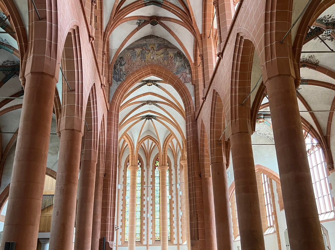 Church of the Holy Ghost (Heiliggeistkirche)-海德尔堡必去景点