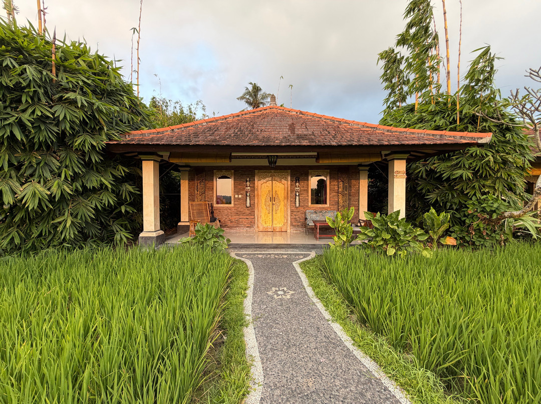 Sri Lestari Banyuatis