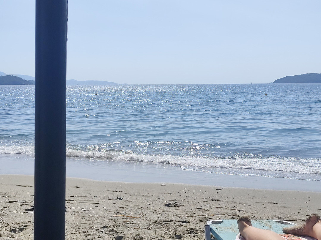 Vasilias Beach-Skiathos Town必去景点