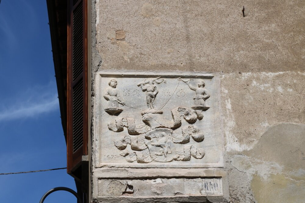 Piazzetta del Padreterno-Castiglione Olona必去景点