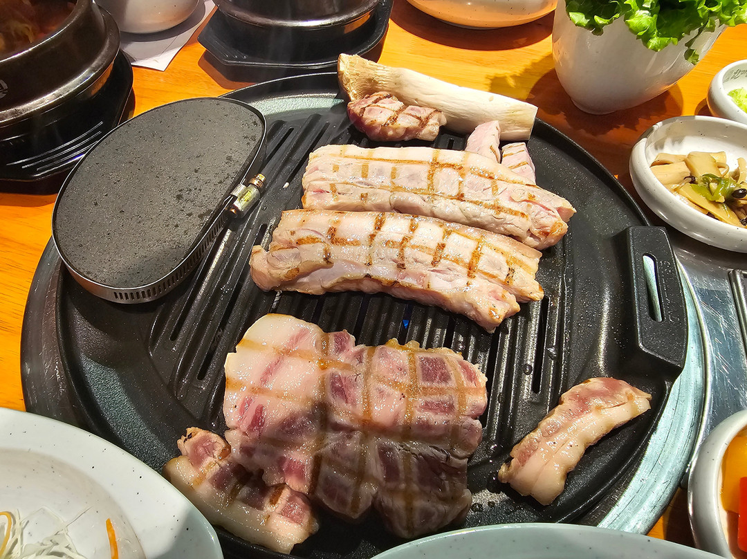 Hanmaeum BBQ - Nhà Hàng Hhịt Nướng Hàn Quốc Quận 01