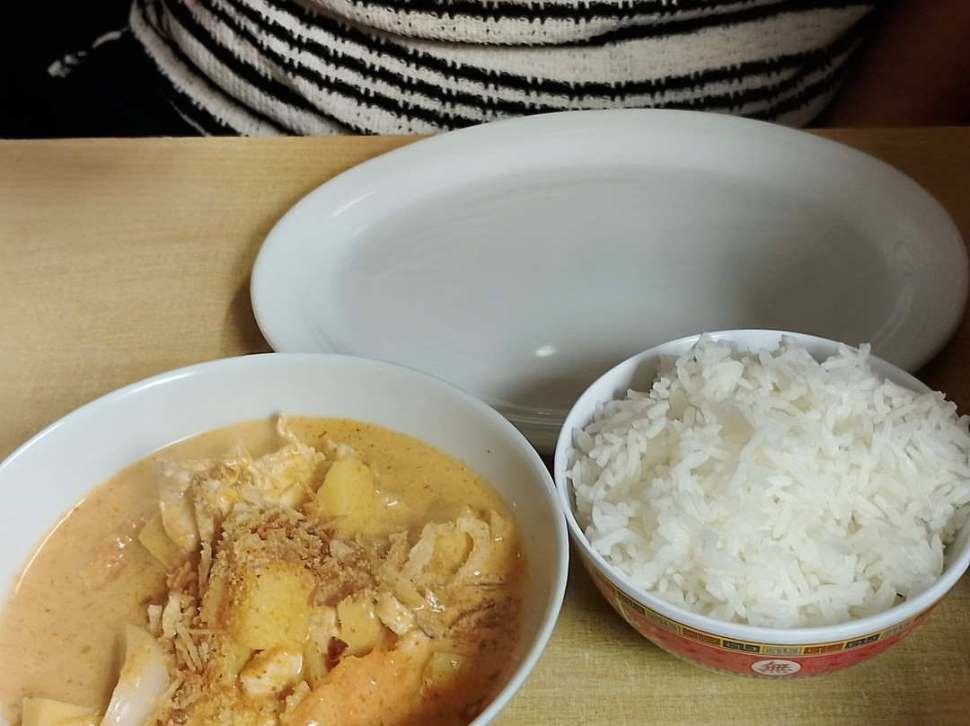 Thai Courtyard