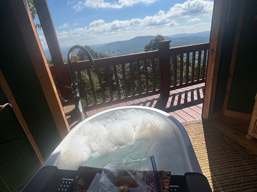 Tranquility On The Mountain Massage And Soak Spa-West Jefferson必去景点