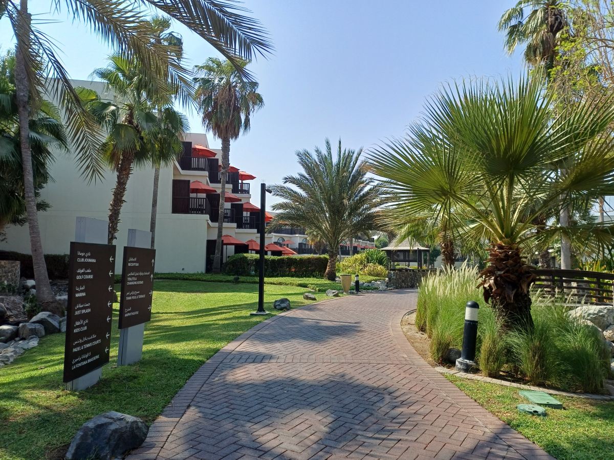 迪拜JA棕榈树庭院酒店-旅行者