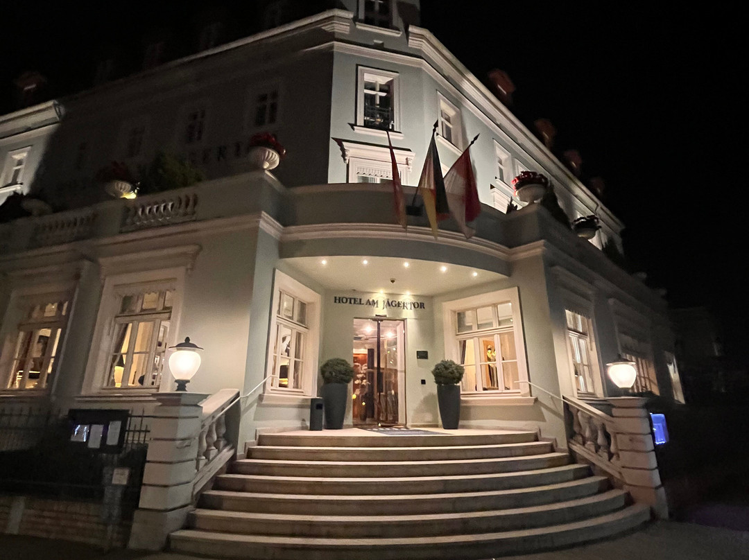 亚格托波兹丹酒店主图