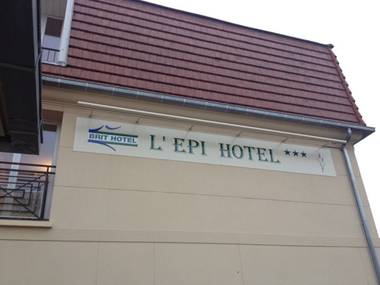 Brit Hotel