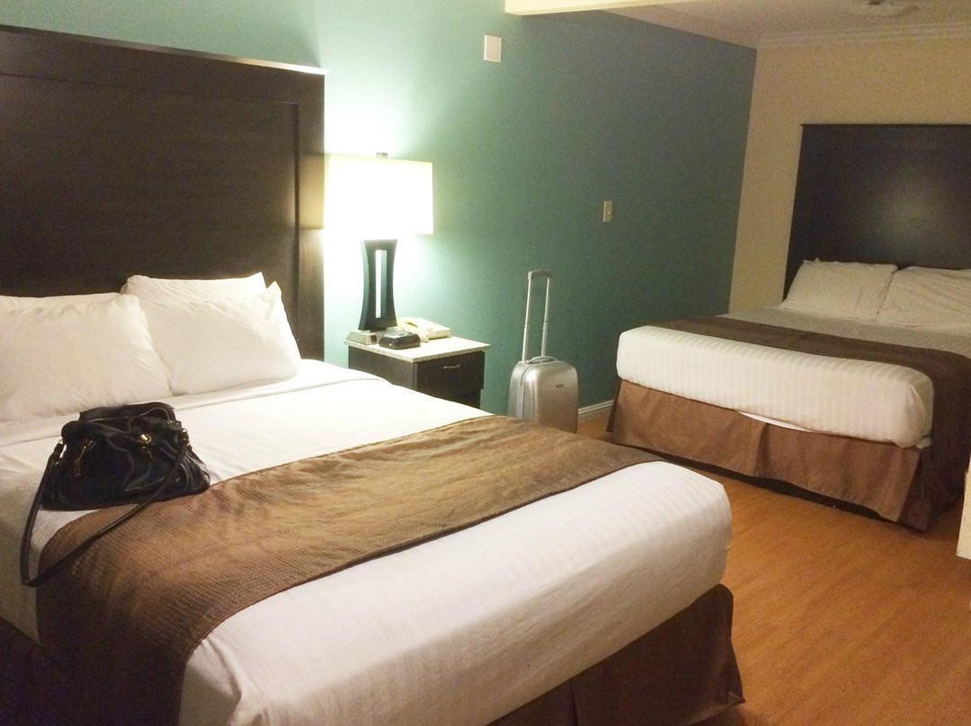 Rockview Inn and Suites - Morro Bay