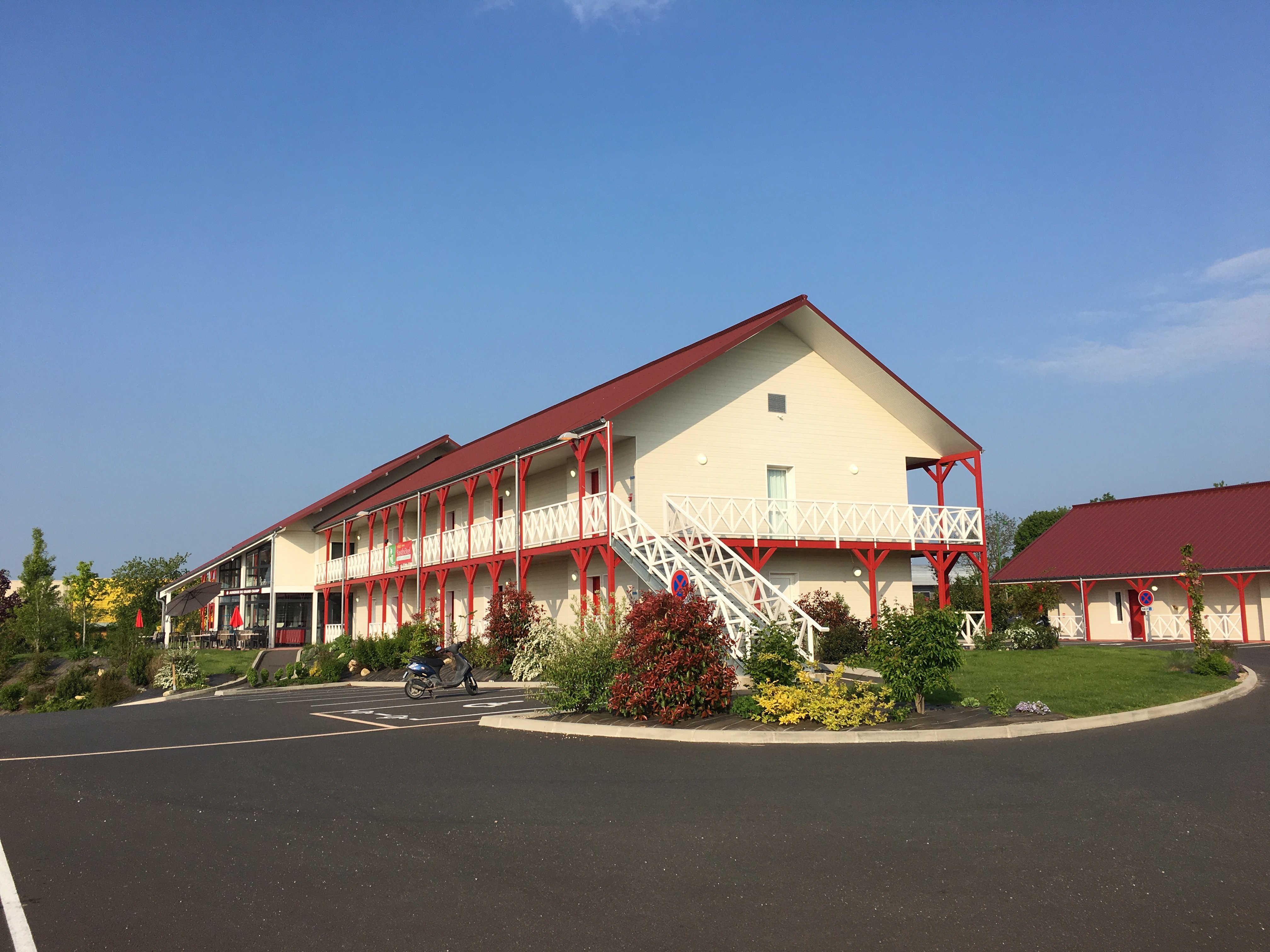 Fasthotel Montmarault-官方