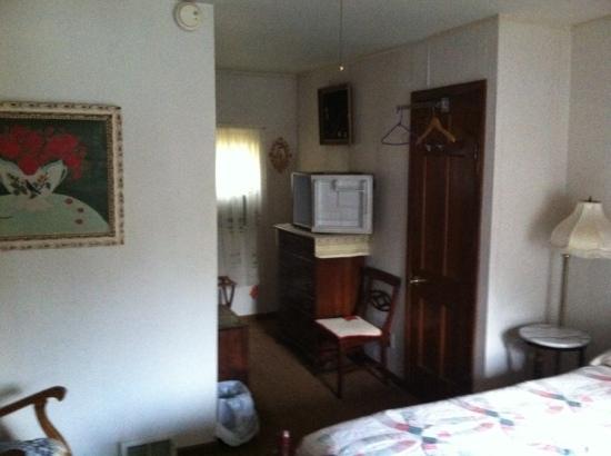 Trail's End Motel-客卧
