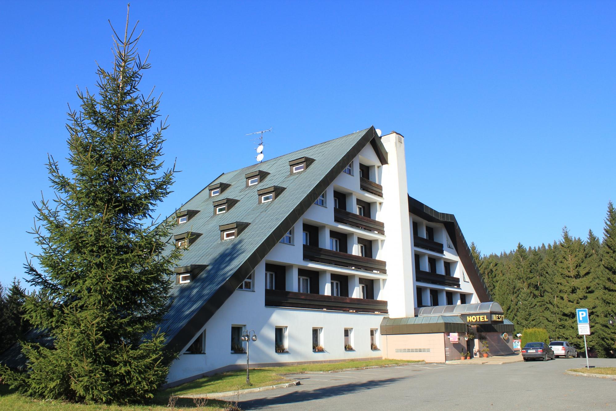 Hotel Mesit-官方