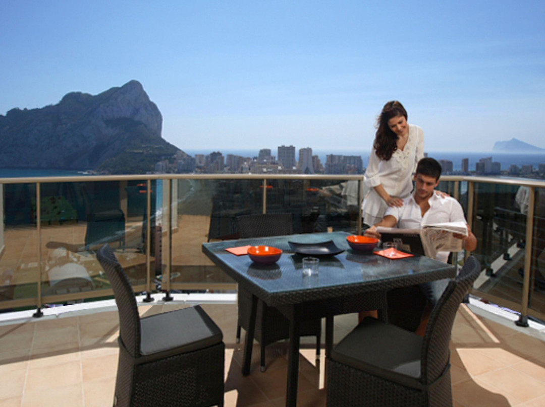 Apartamentos Esmeralda Suites