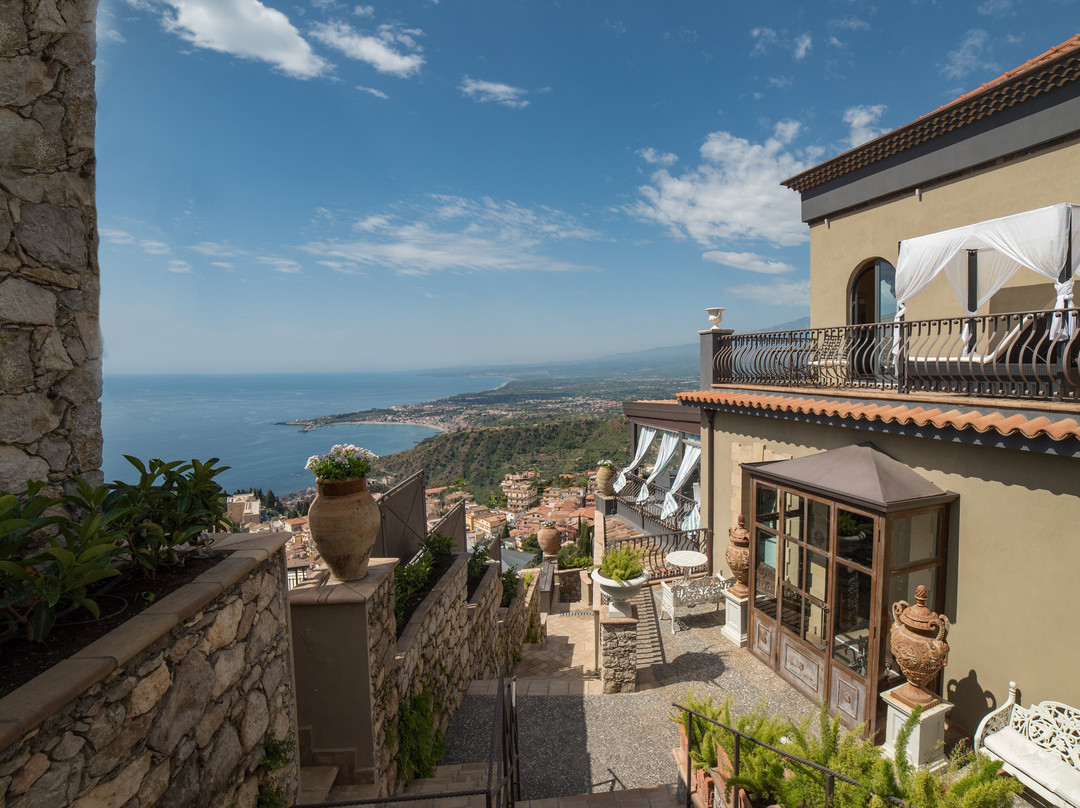 都卡雷别墅酒店主图